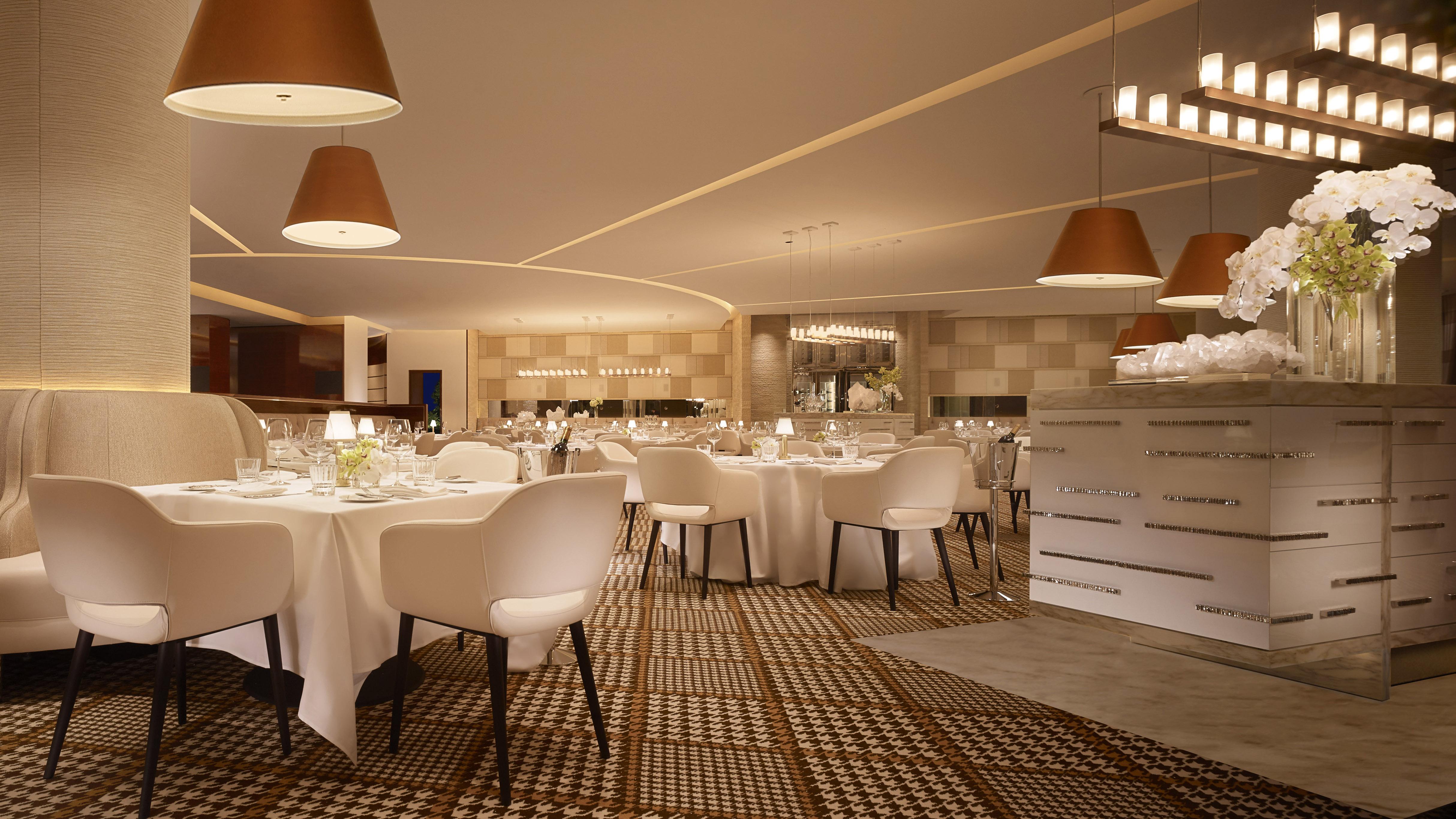 Encore Boston Harbor Everett Exterior foto The restaurant