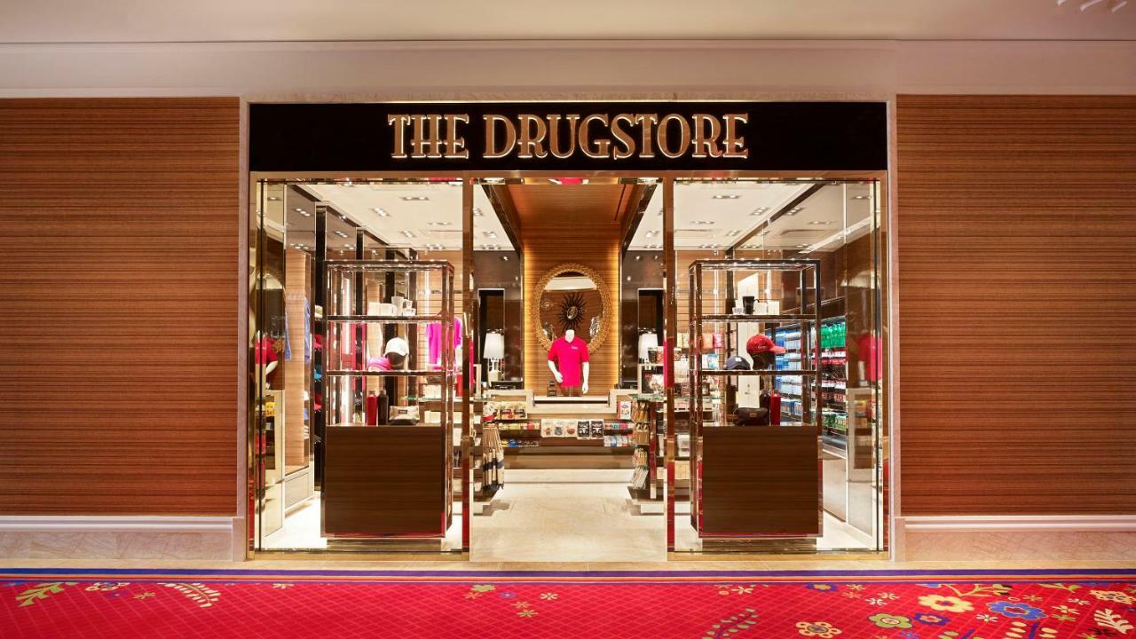 Encore Boston Harbor Everett Exterior foto The Drugstore at Wynn Las Vegas