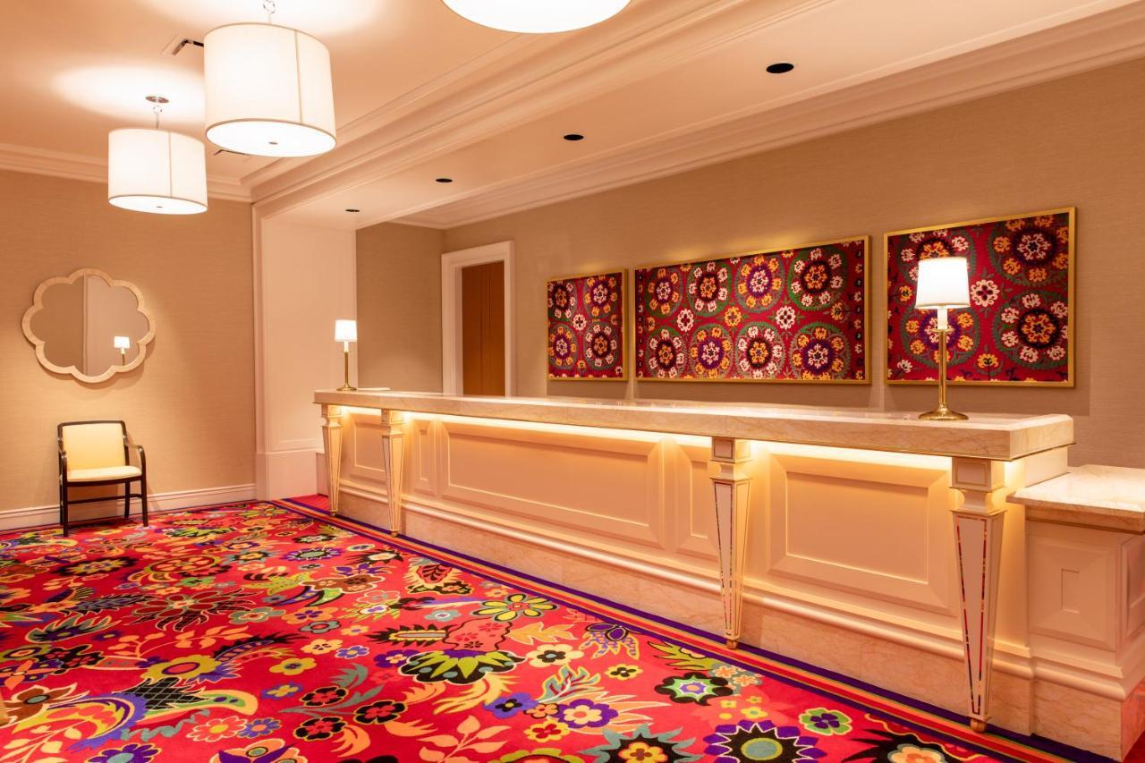 Encore Boston Harbor Everett Exterior foto The lobby of the Bellagio